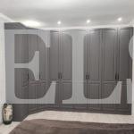 Шкаф во всю стену в классическом стиле цвета Титан / Серый монументальный (9 дверей) Фото 1