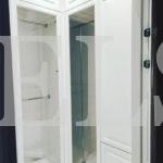 Гардеробный шкаф в стиле неоклассика цвета Белый / Белый (6 дверей) Фото 2