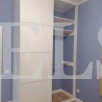 Шкаф до потолка в стиле минимализм цвета Белый Премиум гладкий / Белый (2 двери) Фото 3