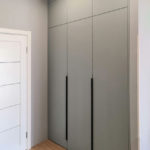 Встраиваемый шкаф цвета Арктика серый / Грей софт (3 двери) Фото 1