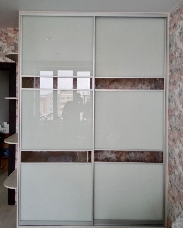 Встраиваемый шкаф цвета Белый Премиум гладкий / Белый, Зеркало (2 двери)