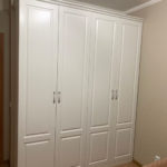Корпусный шкаф в классическом стиле цвета Белый Премиум гладкий / Белый софт (4 двери) Фото 2