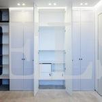 Распашной шкаф в классическом стиле цвета Белый Премиум гладкий / Джелато софт (7 дверей) Фото 2