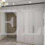 Распашной шкаф в классическом стиле цвета Белый Премиум гладкий / Белый софт (5 дверей) Фото 1