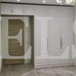 Распашной шкаф в классическом стиле цвета Белый Премиум гладкий / Белый софт (5 дверей) Фото 4