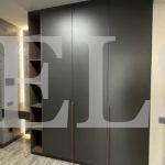 Корпусный шкаф цвета Дуб баррик темный, Серый монументальный / Серый монументальный (3 двери) Фото 1