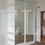 Встраиваемый угловой шкаф цвета Белый Премиум гладкий / Зеркало (2 двери) Фото 1