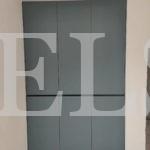 Шкаф до потолка цвета Светло-серый / Графит софт (3 двери) Фото 1