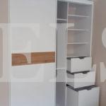 Шкаф до потолка цвета Белый / Белый, Дуб шамони темный (2 двери) Фото 2