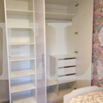 Корпусный шкаф в классическом стиле цвета Белый Премиум гладкий / Белый глянец (3 двери) Фото 2