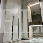 Встраиваемый угловой шкаф цвета Дикий дуб натуральный / Крем софт (6 дверей) Фото 5