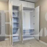 Шкаф в спальню в классическом стиле цвета Белый / Белый глянец (3 двери) Фото 1